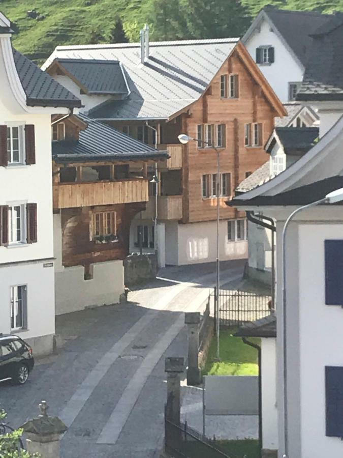 B&B Ursi 安德马特 外观 照片